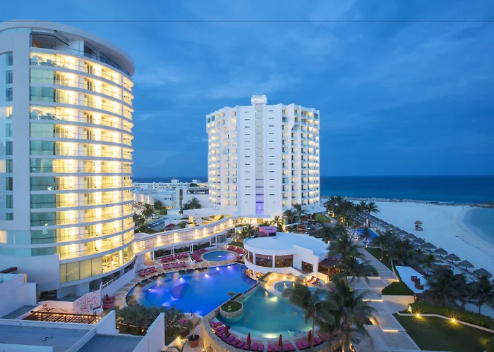 Altitude At Krystal Grand Cancún